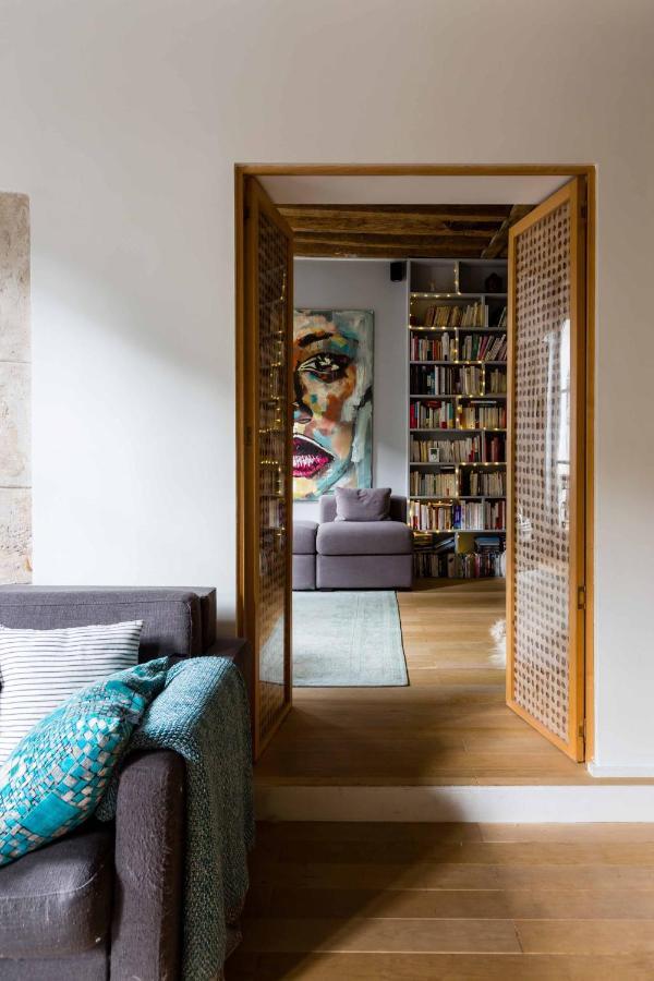 Apartament Veeve - Artistic Excellence In The Marais Paryż Zewnętrze zdjęcie